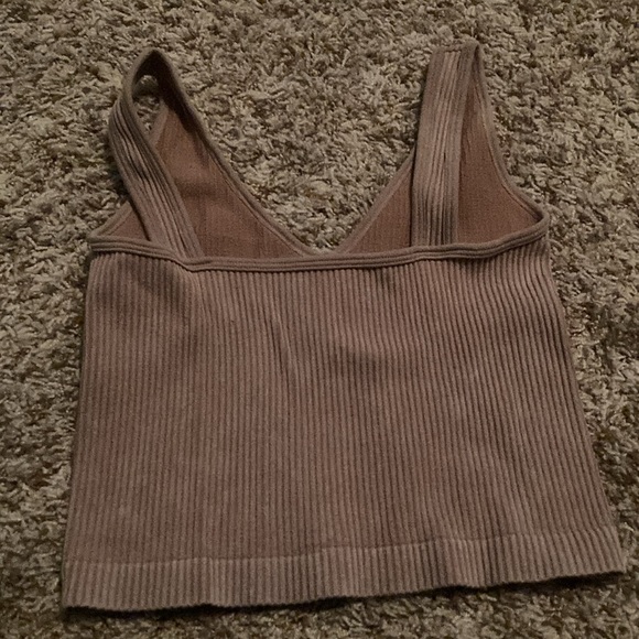 M/L - Picture 2 of 3